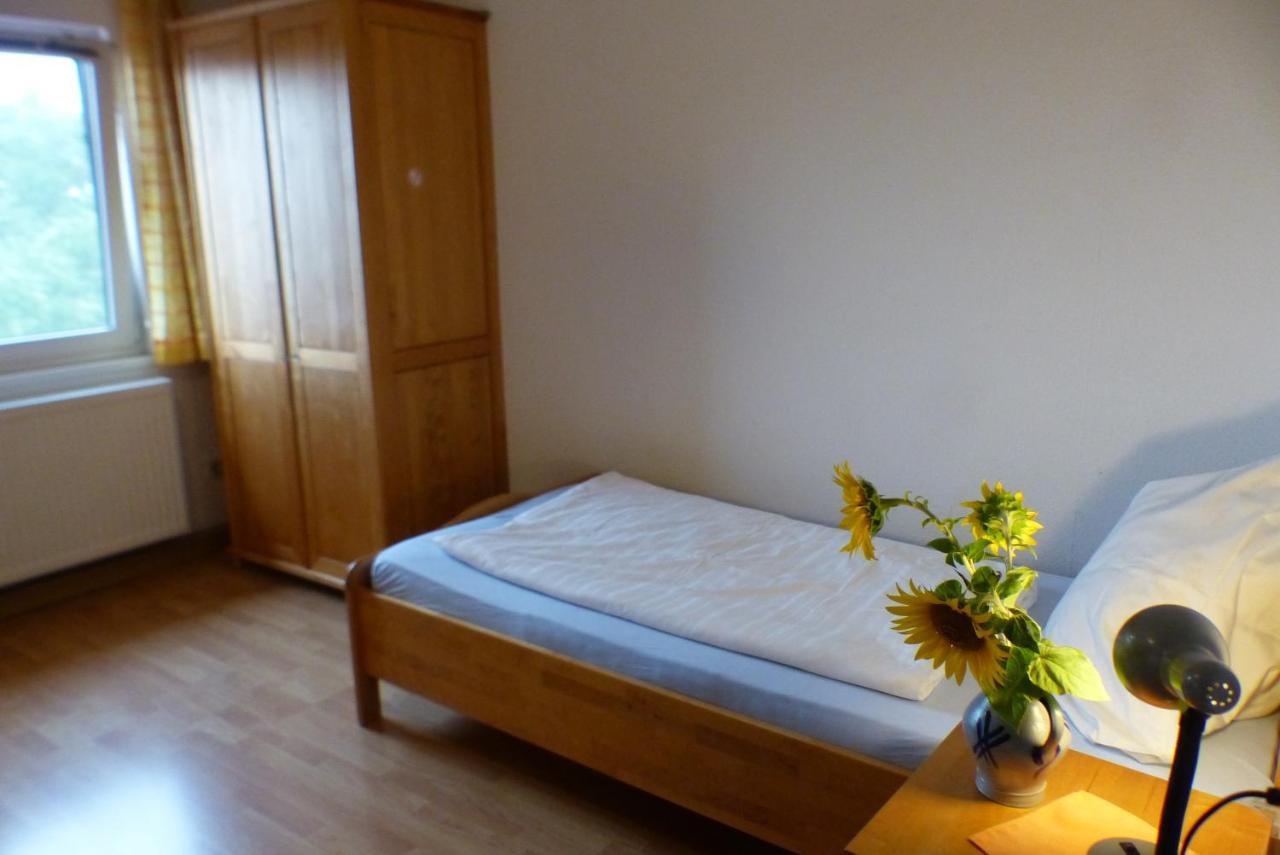 Pension Schreckhof Мосбах Экстерьер фото
