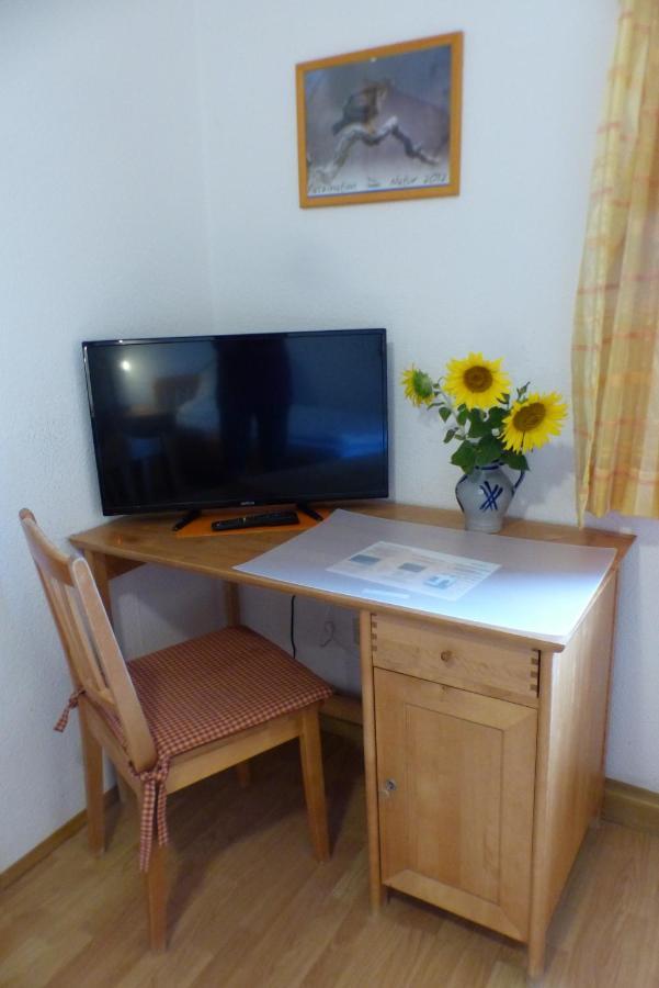 Pension Schreckhof Мосбах Экстерьер фото