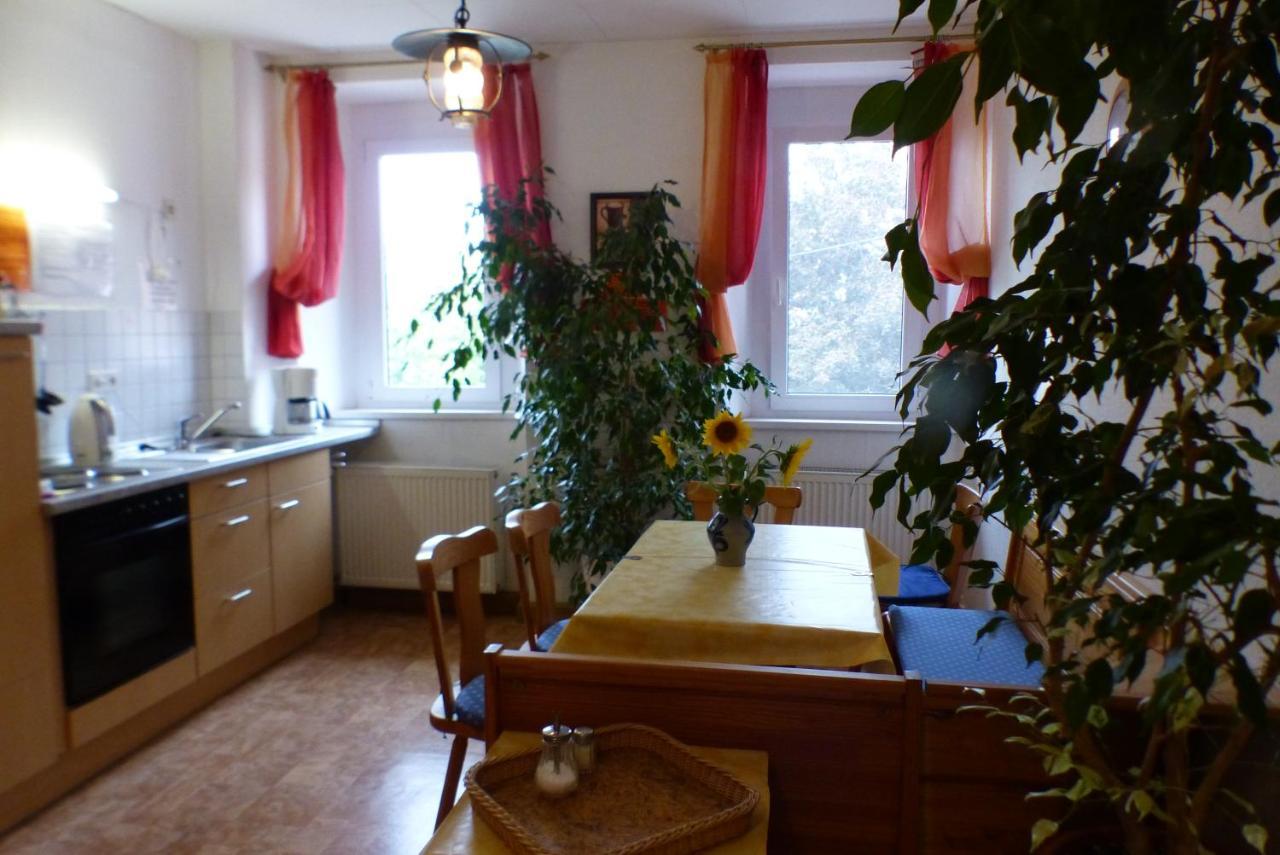 Pension Schreckhof Мосбах Экстерьер фото